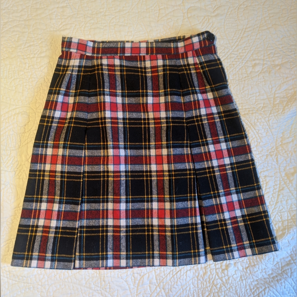 Vintage wool preppy plaid skirt